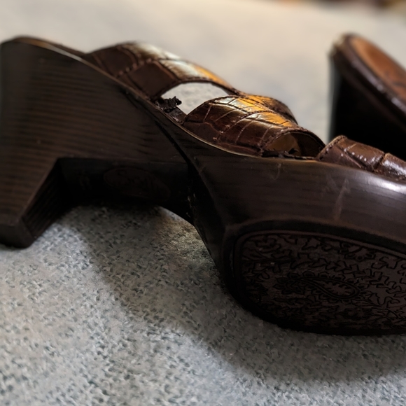 Sofft, Wedge Sandal, Size 8, Brown - Picture 2 of 3